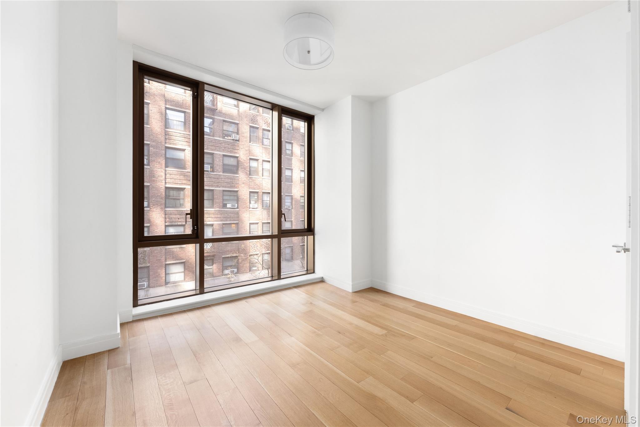 Condo 20th  Manhattan, NY 10003, MLS-969301-4