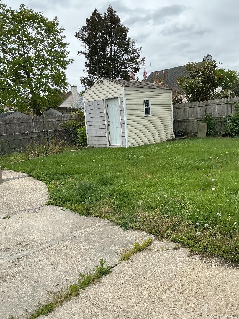 Single Family Chester  Nassau County, NY 11553, MLS-969304-3