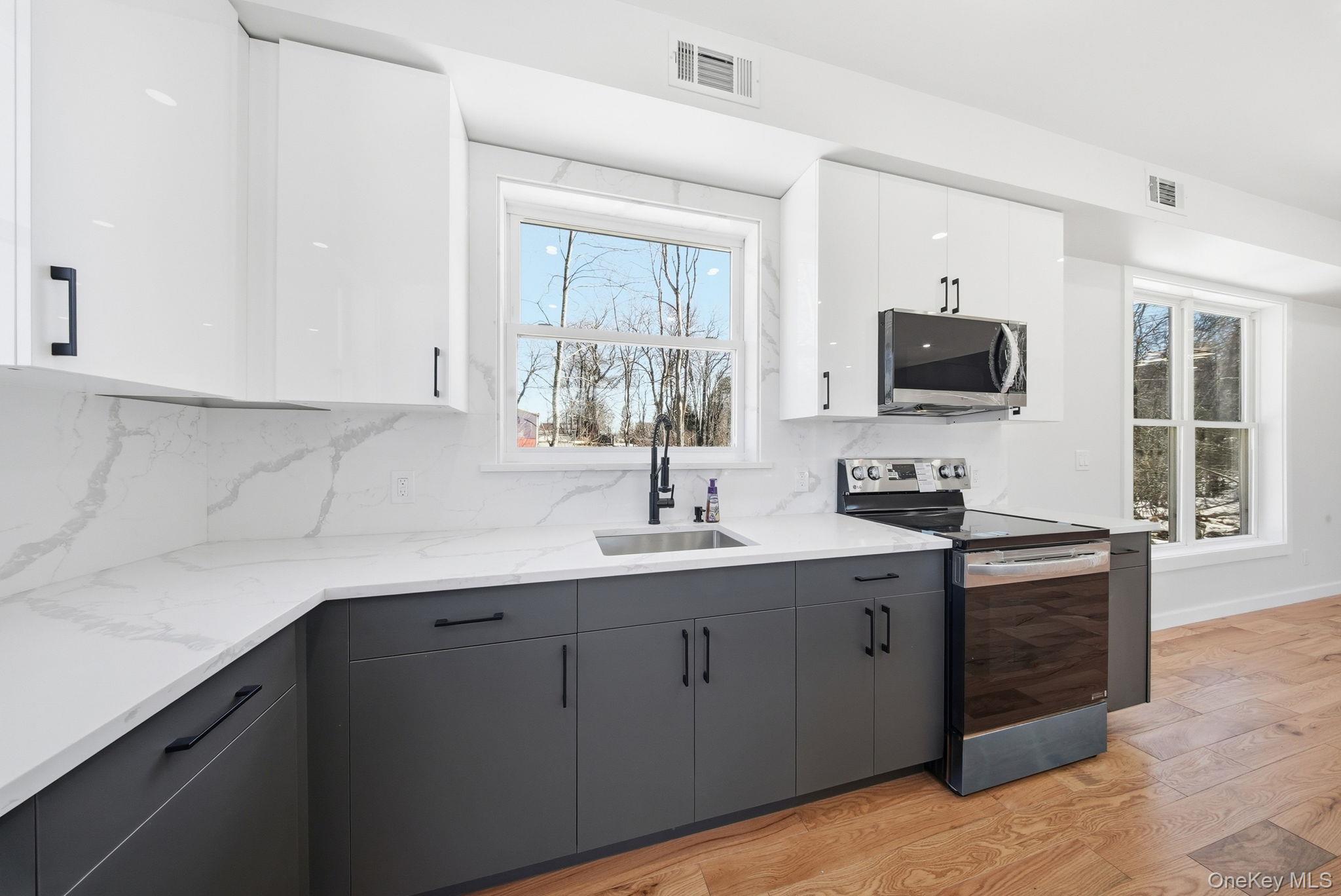 Single Family Maple Avenue  Sullivan County, NY 12747, MLS-969313-11