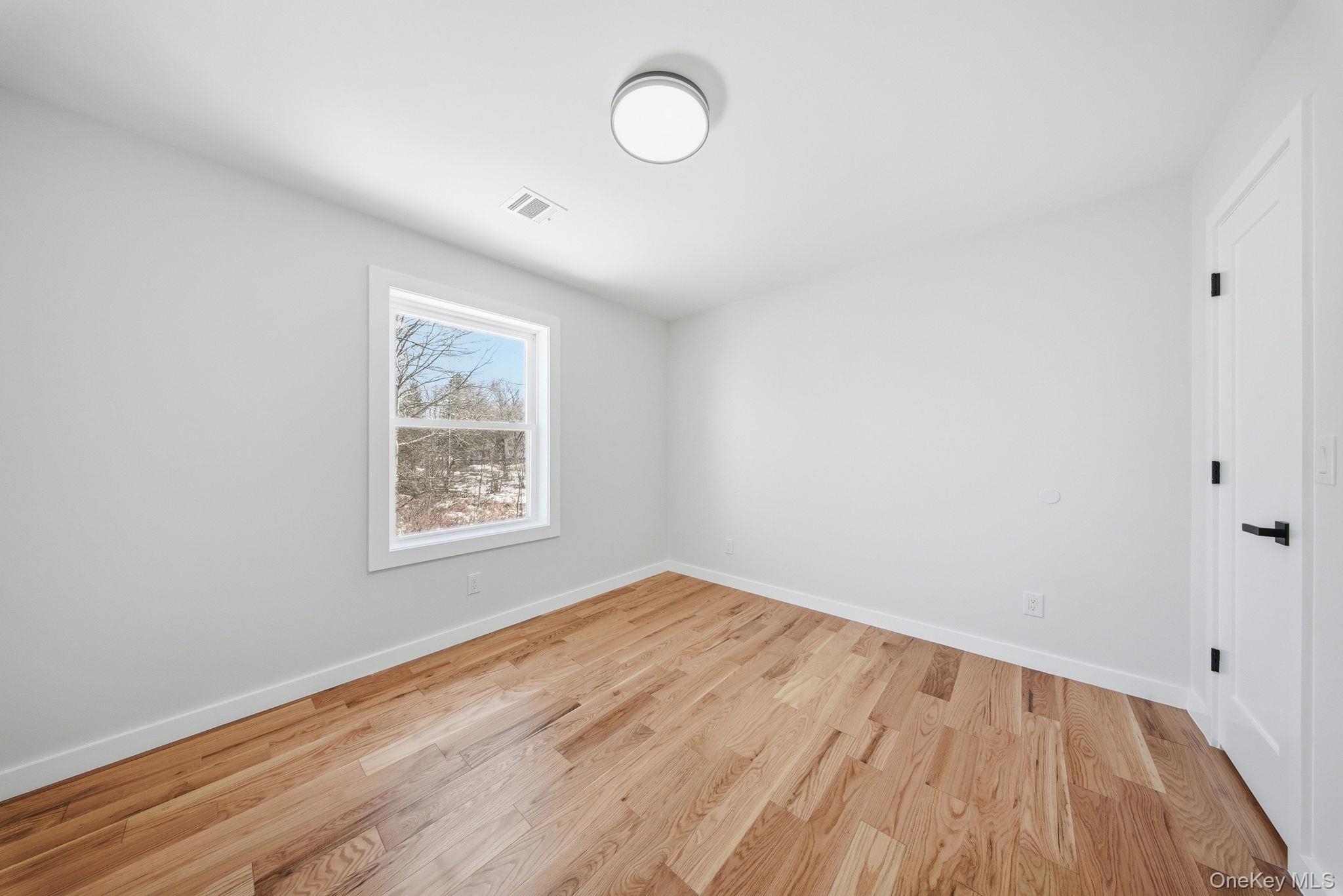 Single Family Maple Avenue  Sullivan County, NY 12747, MLS-969313-34