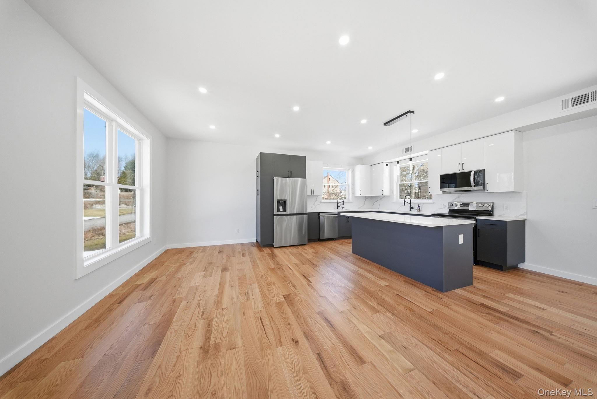 Single Family Maple Avenue  Sullivan County, NY 12747, MLS-969313-7