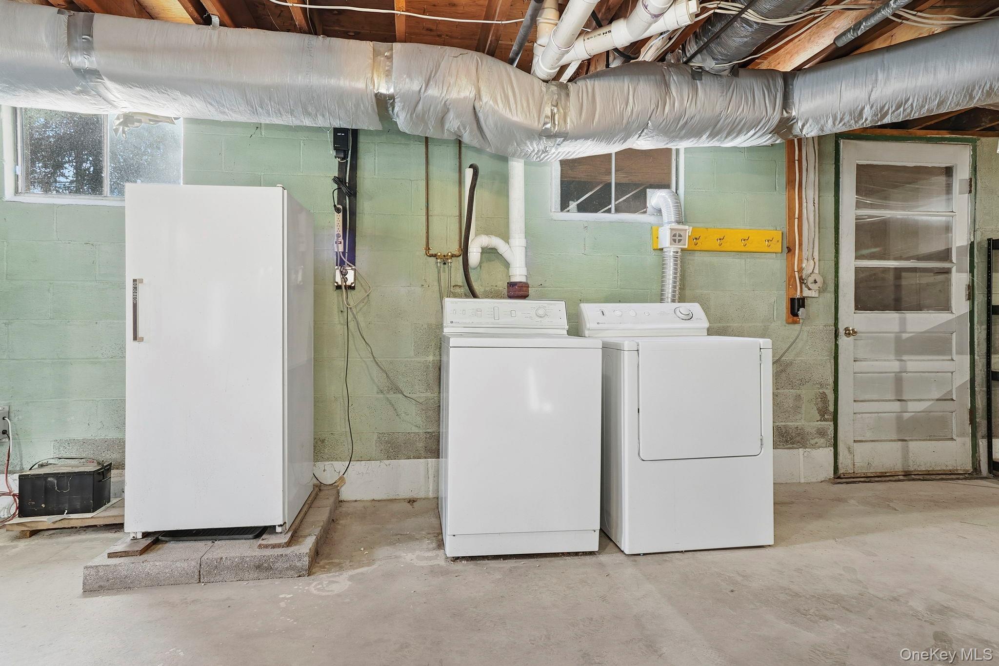 Single Family Short Hill Dutchess County, NY 12603, MLS-969317-25