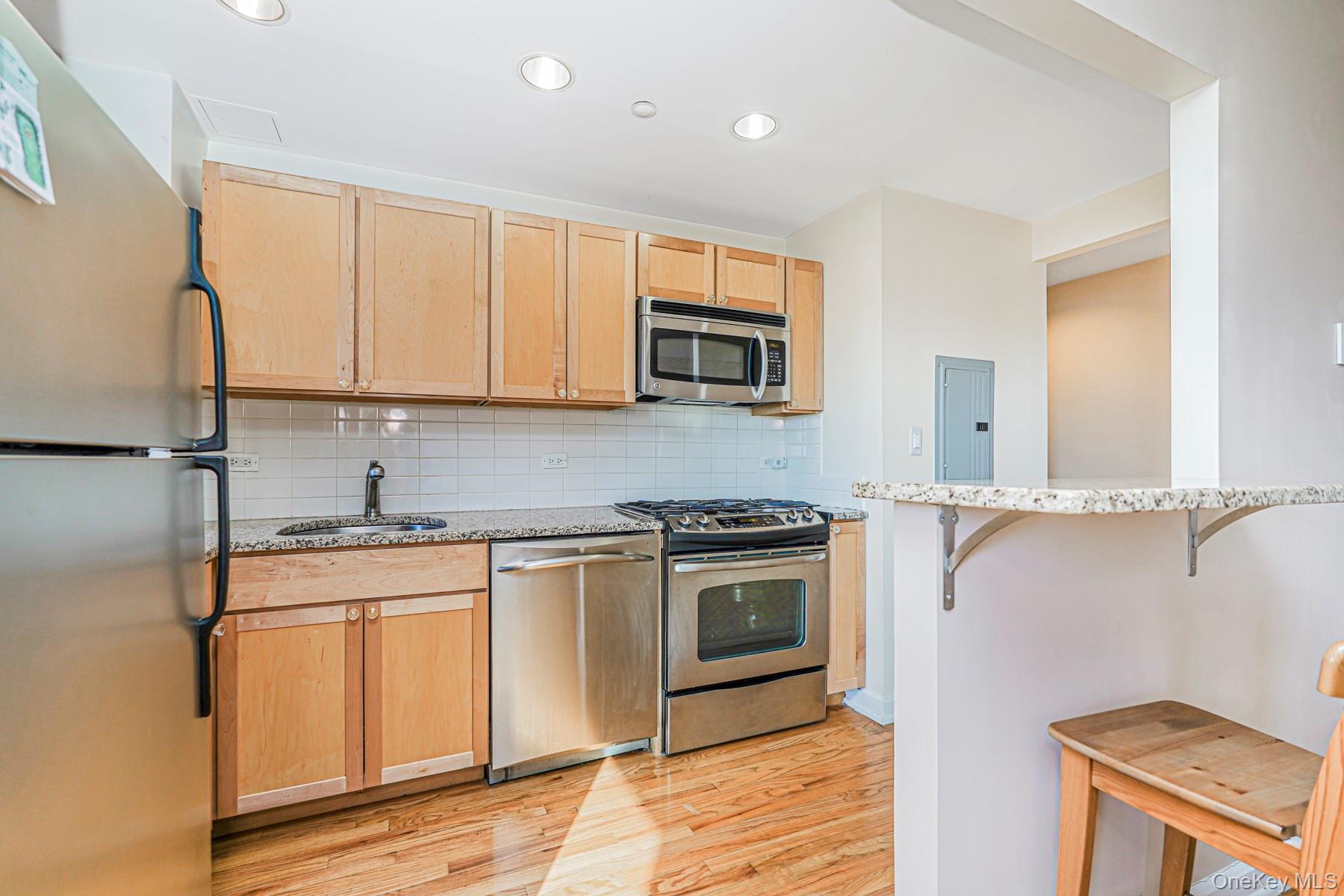 Coop Lafayette Brooklyn, NY 11221, MLS-969326-11