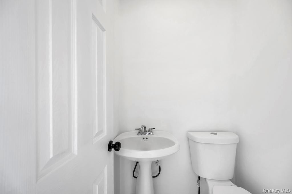 Single Family Columbia  Nassau County, NY 11550, MLS-969349-10