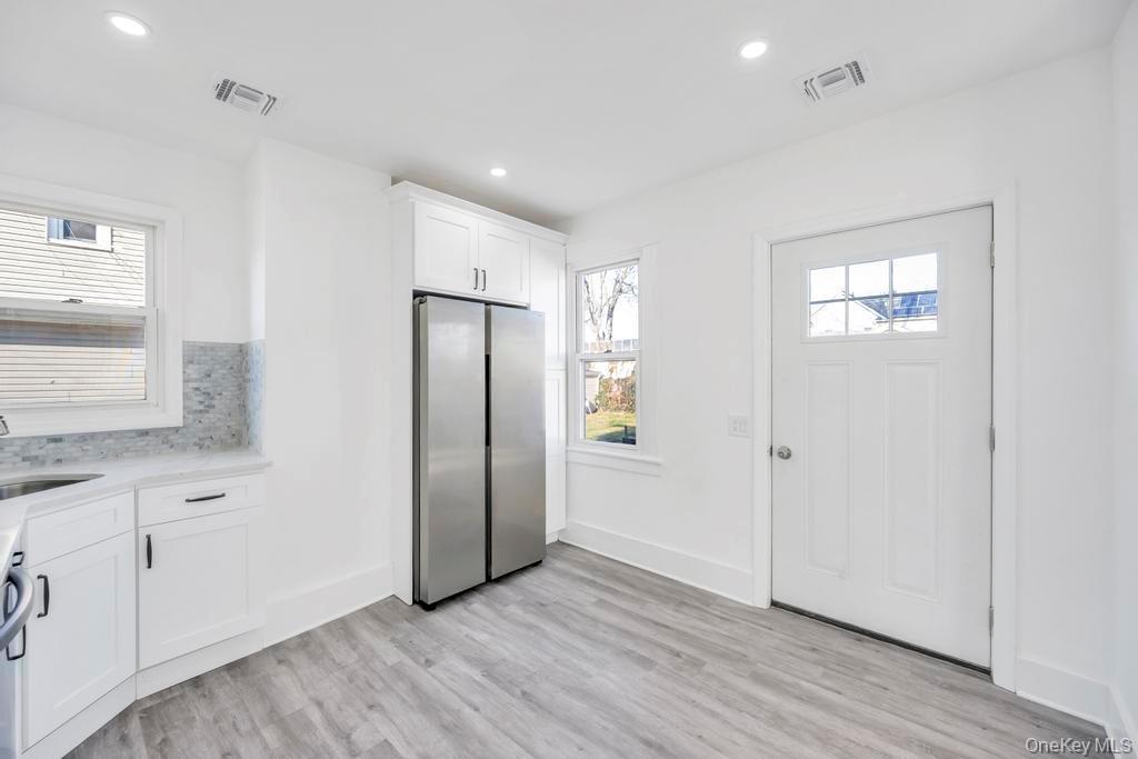 Single Family Columbia  Nassau County, NY 11550, MLS-969349-17