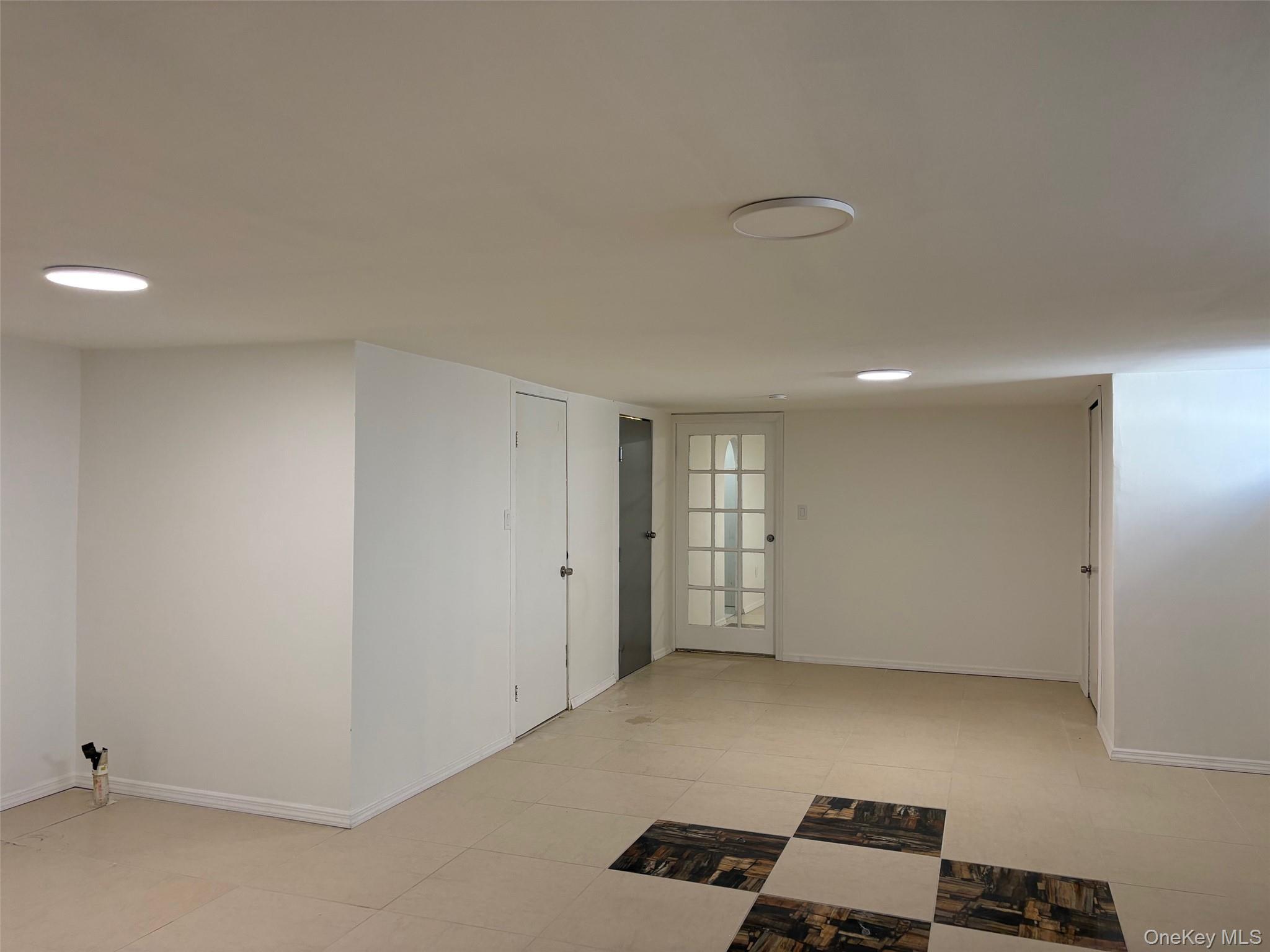 Single Family 159th Queens, NY 11434, MLS-969370-24