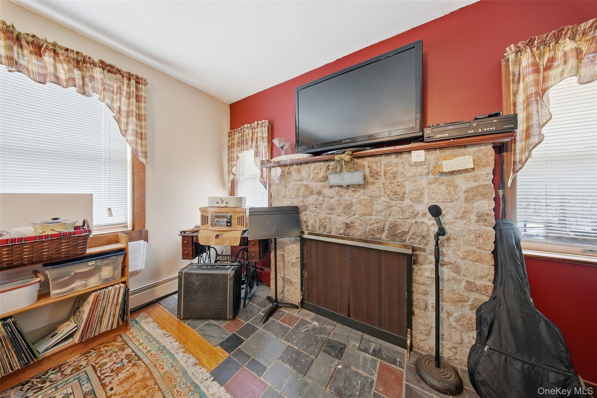 Single Family Searsville  Orange County, NY 12566, MLS-969381-19