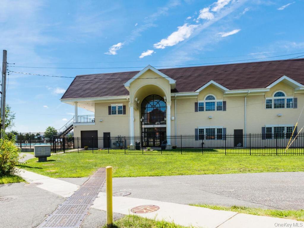 Condo Sunset  Bronx, NY 10473, MLS-969390-22