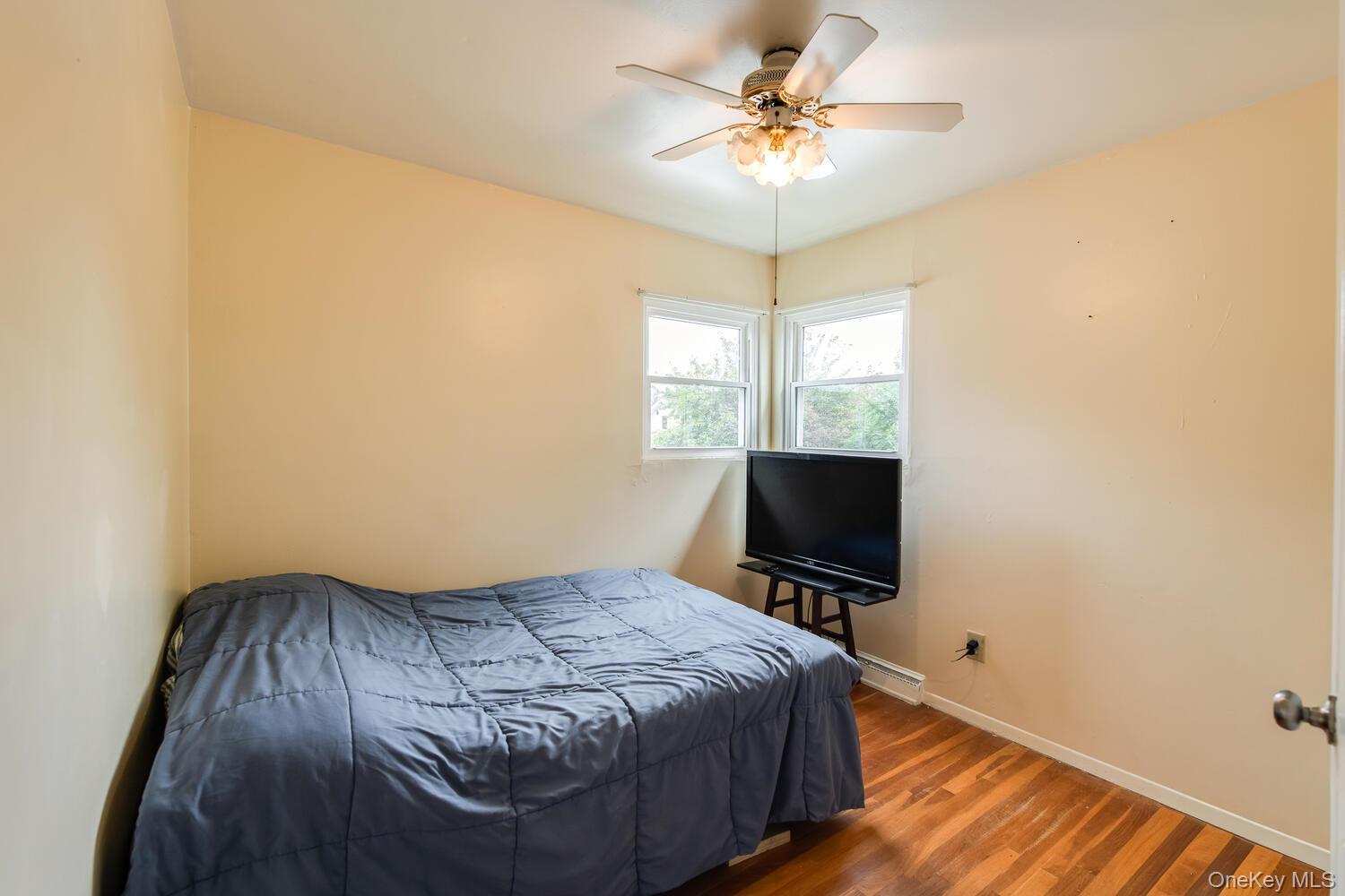 Single Family Edgewood  Ulster County, NY 12477, MLS-969411-17