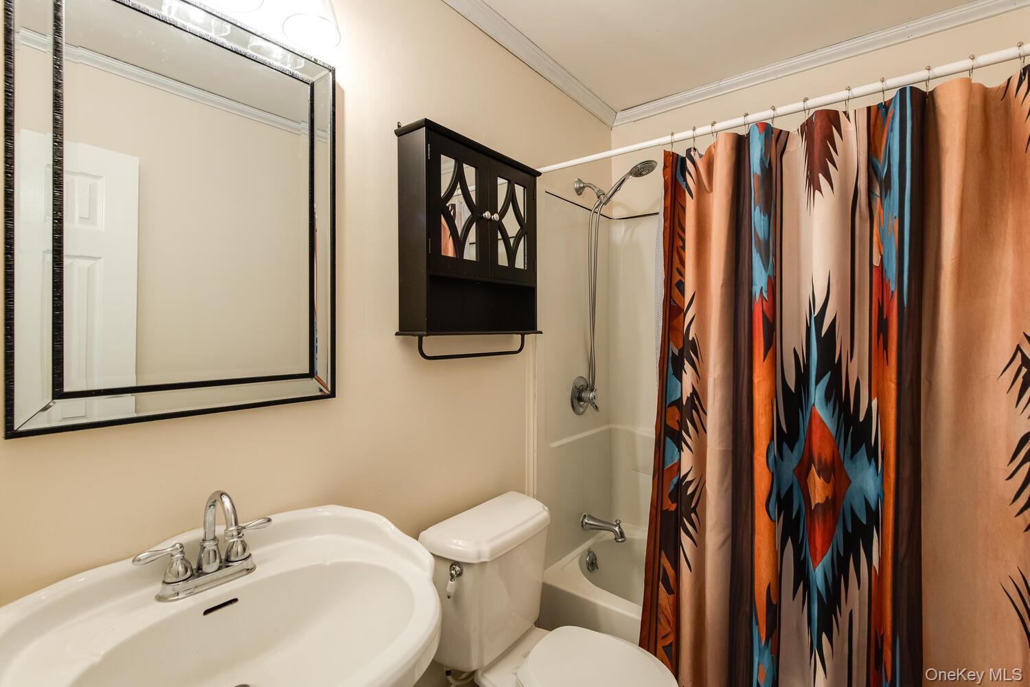 Single Family Edgewood  Ulster County, NY 12477, MLS-969411-18