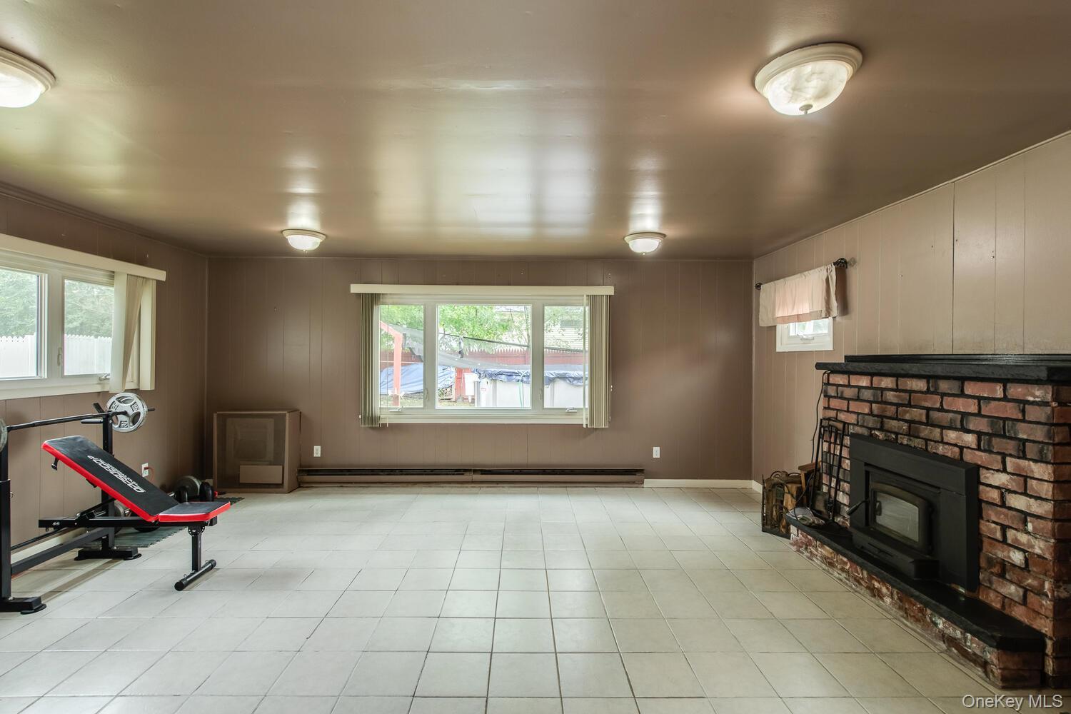 Single Family Edgewood  Ulster County, NY 12477, MLS-969411-24