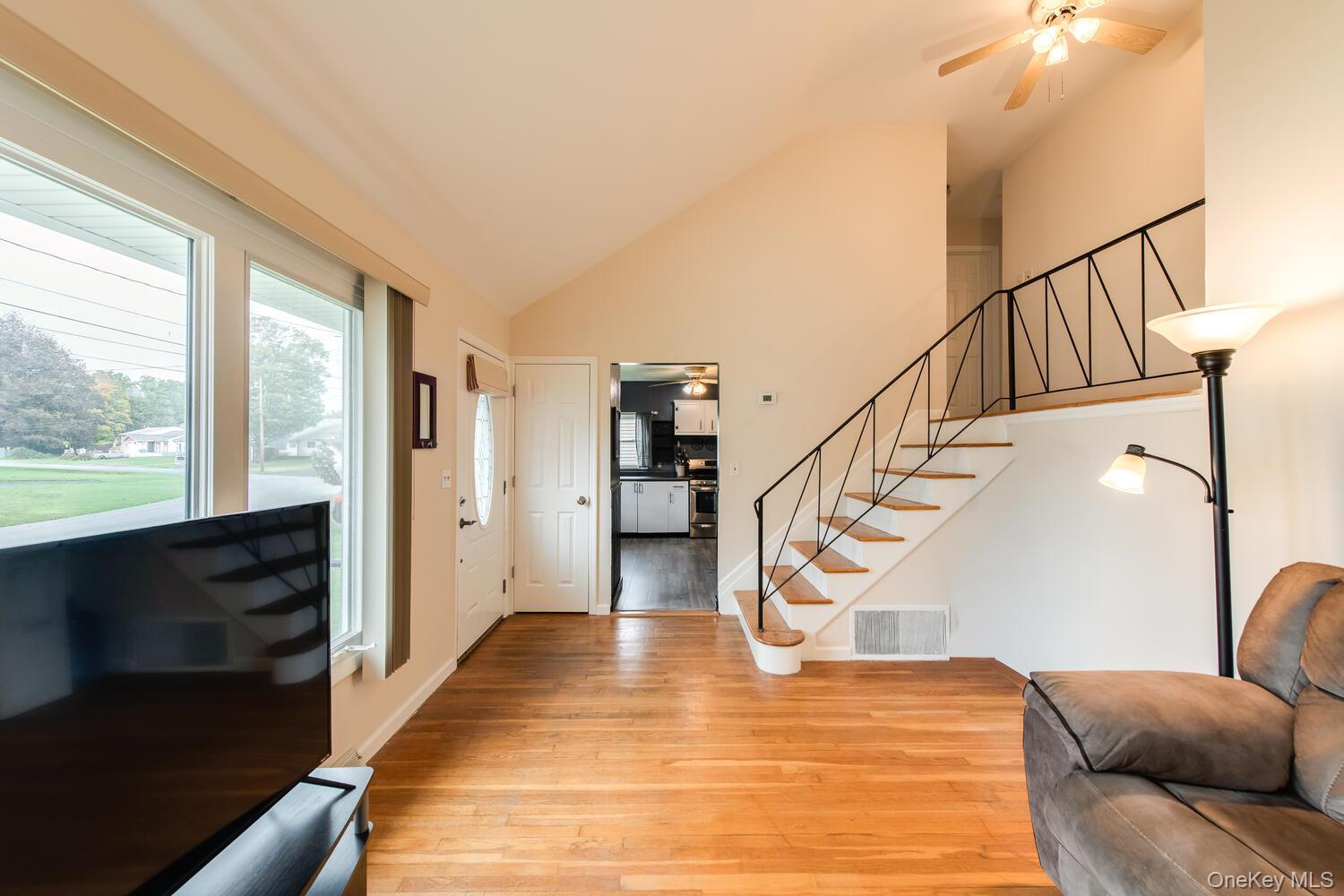 Single Family Edgewood  Ulster County, NY 12477, MLS-969411-6