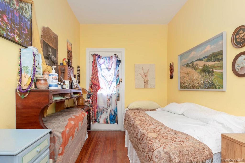 Single Family Hawkins  Bronx, NY 10464, MLS-969413-13