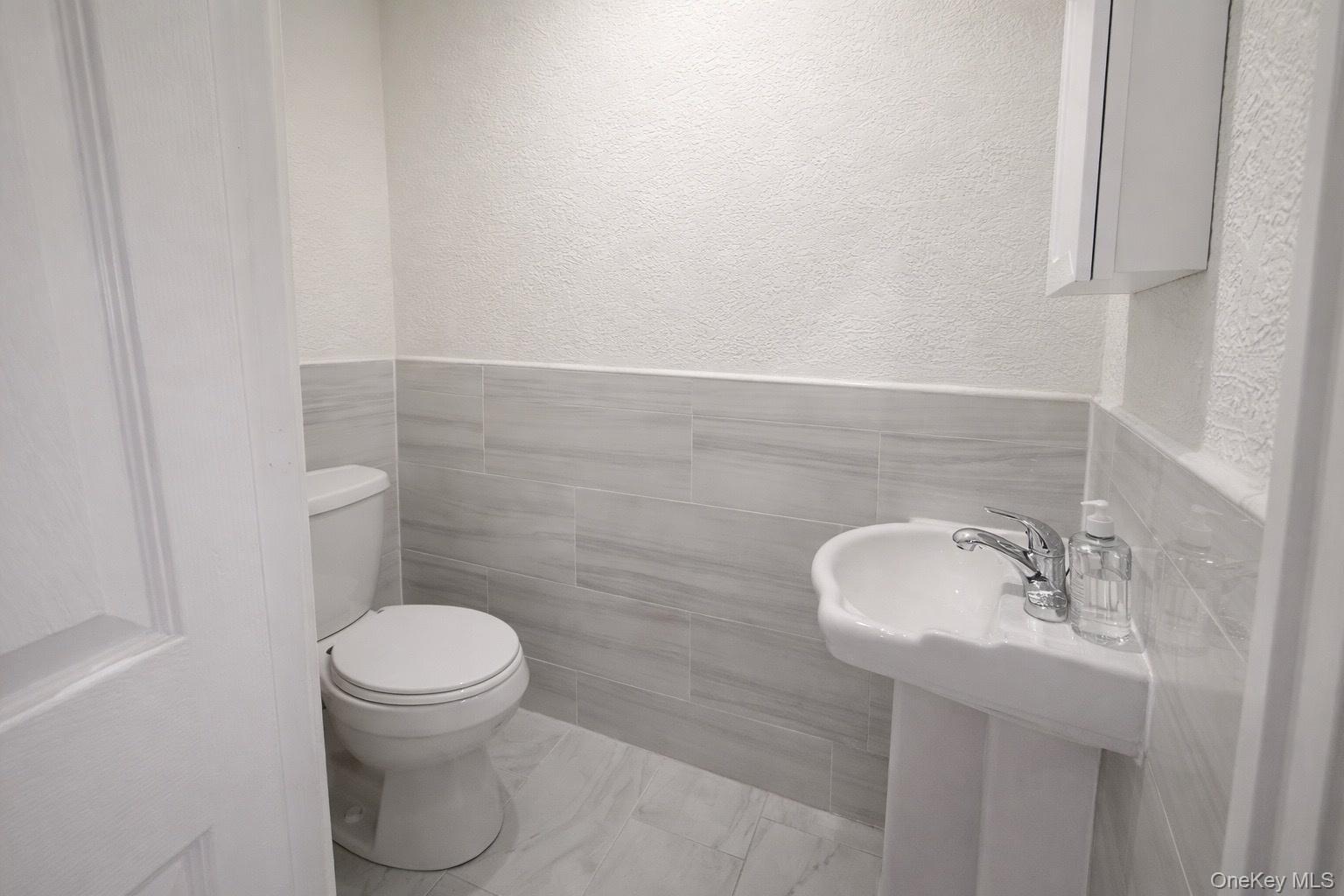 Single Family 223rd  Bronx, NY 10466, MLS-969419-6