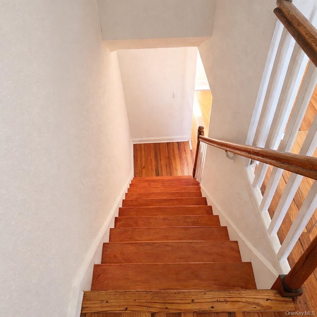 Single Family 223rd  Bronx, NY 10466, MLS-969419-7