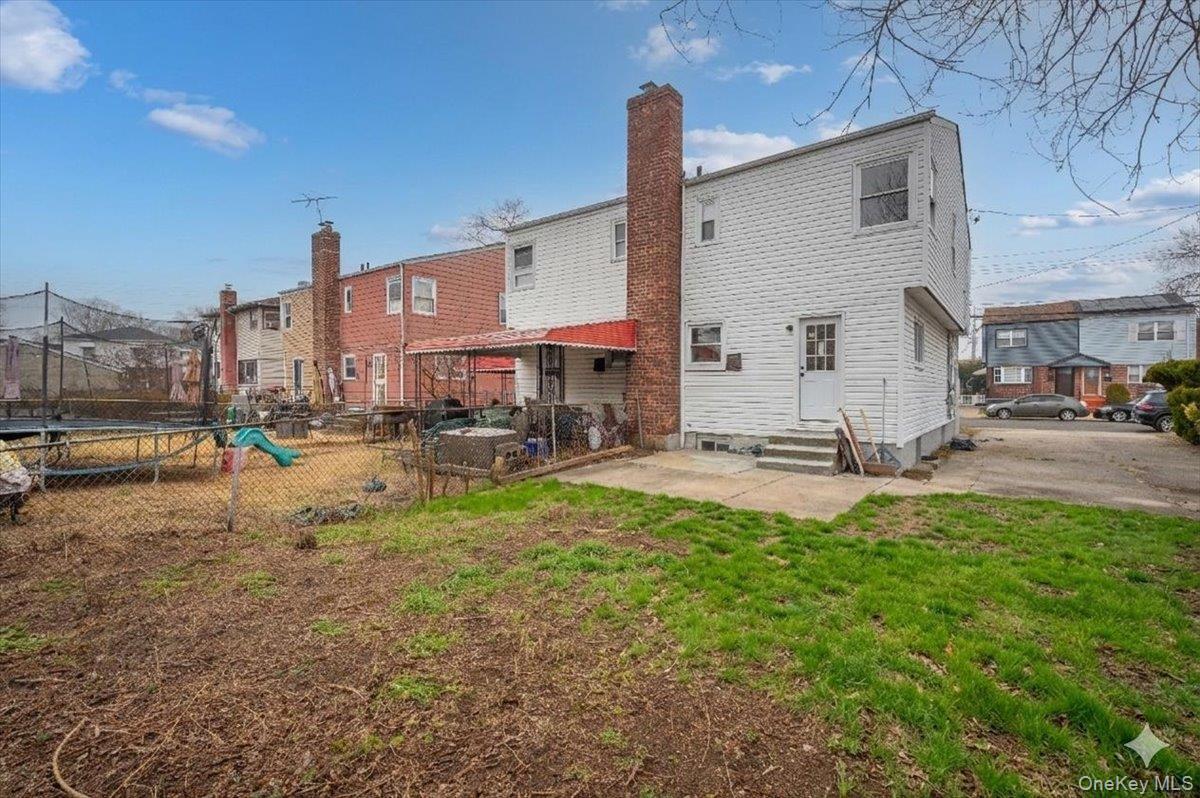 Single Family Zoller  Queens, NY 11434, MLS-969435-18