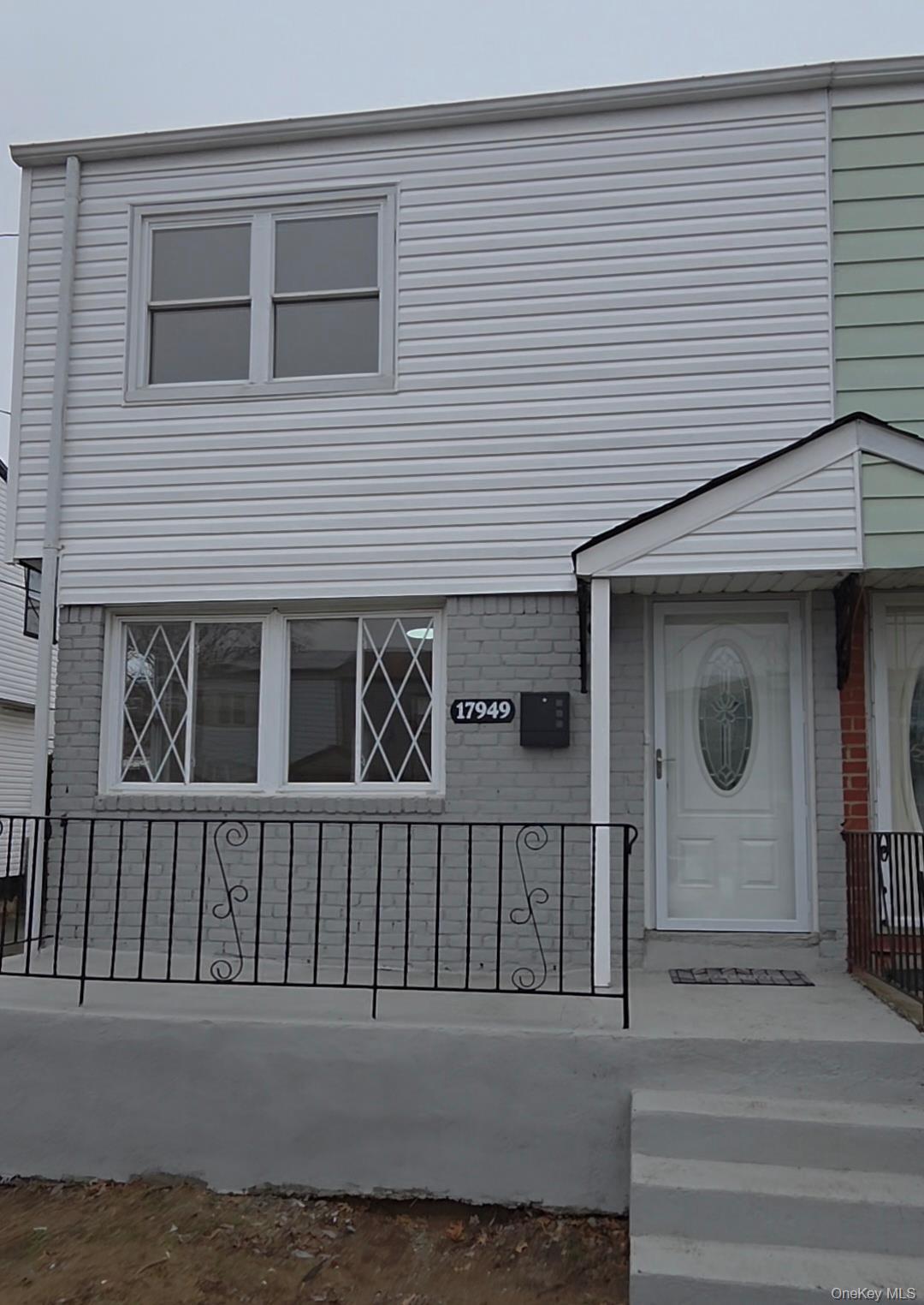 Single Family Zoller  Queens, NY 11434, MLS-969435-3