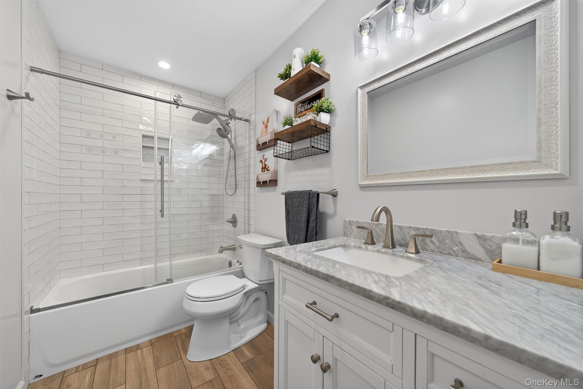 Single Family Viaduct  Orange County, NY 12577, MLS-969441-16