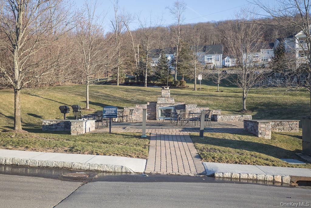 Condo Saratoga  Dutchess County, NY 12524, MLS-969458-35