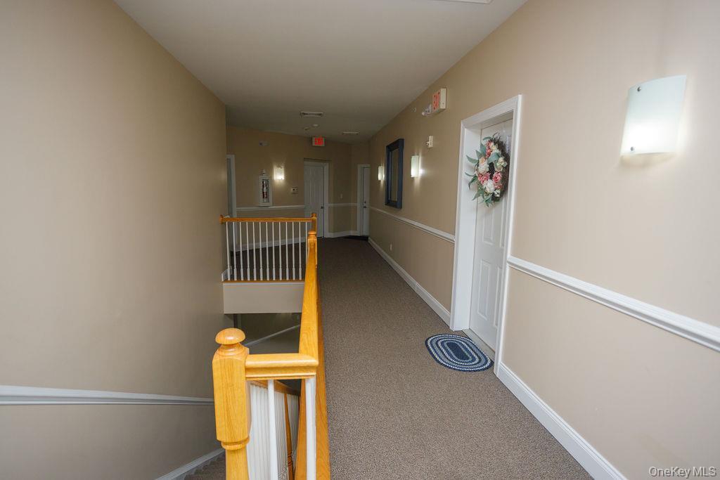 Condo Saratoga  Dutchess County, NY 12524, MLS-969458-7
