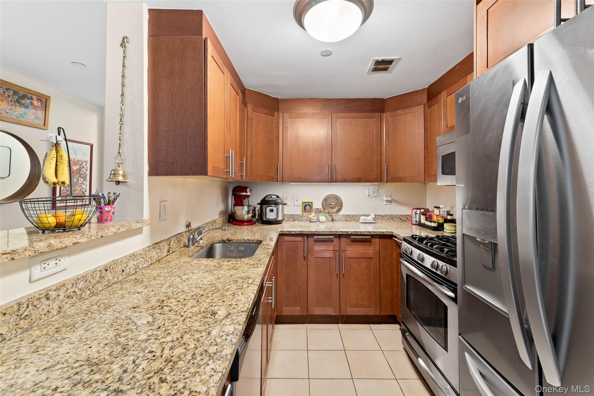 Condo Cambridge  Bronx, NY 10463, MLS-969498-6