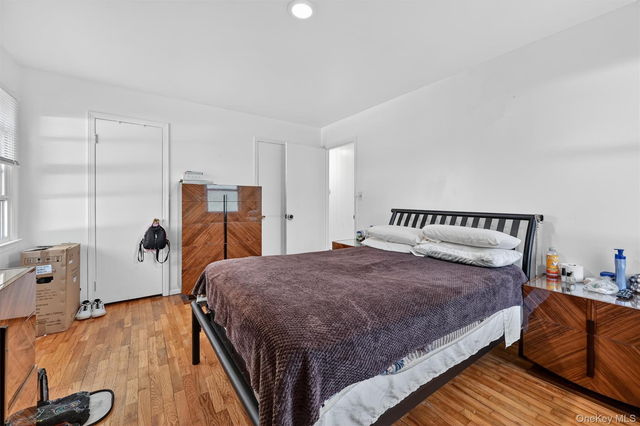 Single Family Vails Gate Heights  Orange County, NY 12553, MLS-969501-21