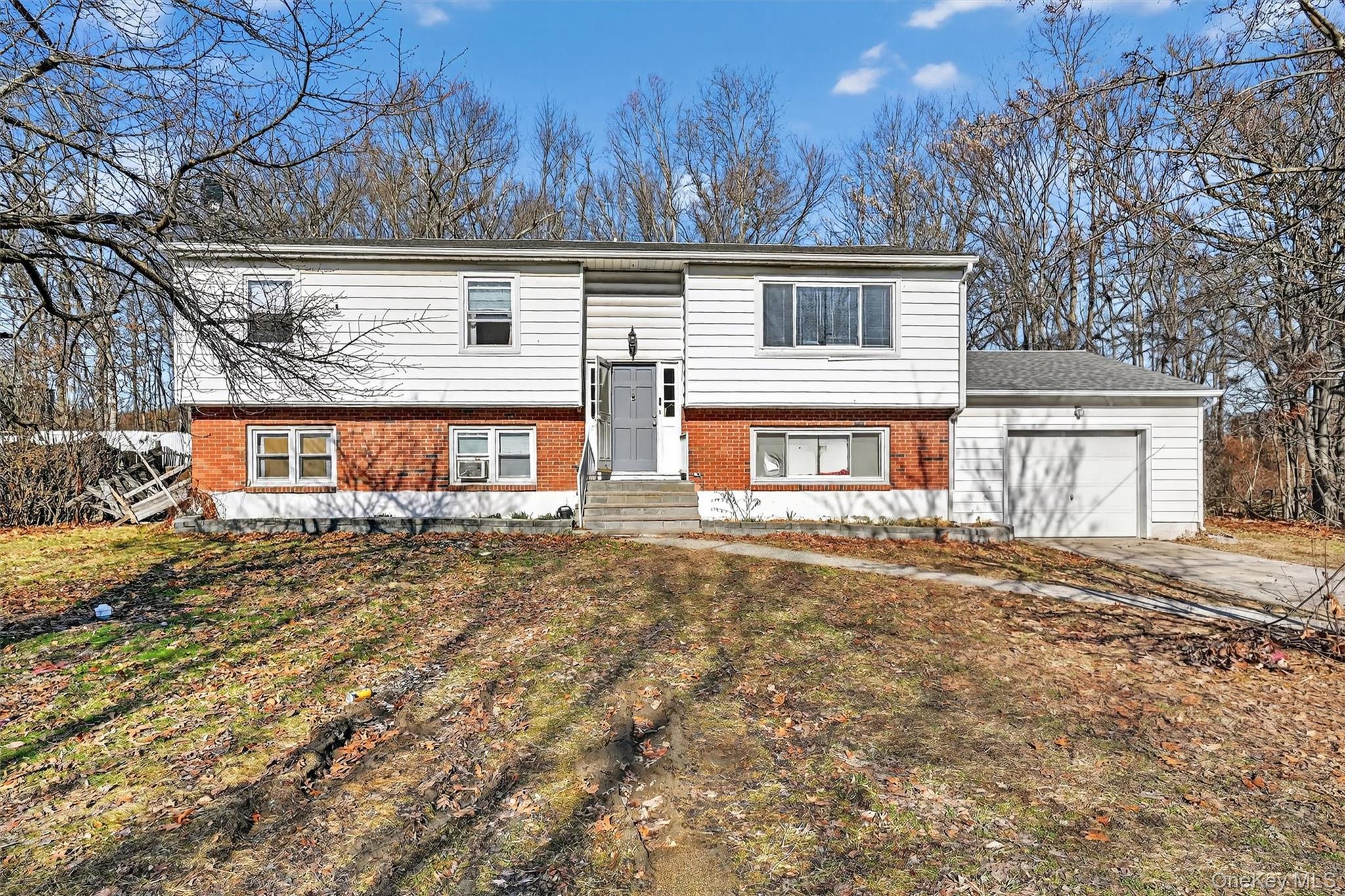 Single Family Vails Gate Heights  Orange County, NY 12553, MLS-969501-6