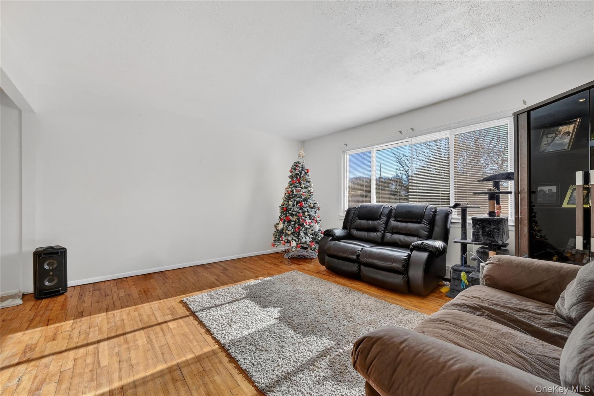 Single Family Vails Gate Heights  Orange County, NY 12553, MLS-969501-9