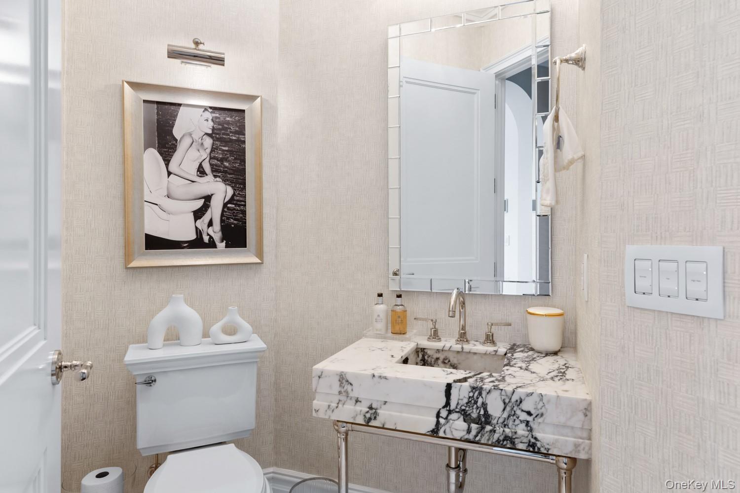 Condo Royal  Nassau County, NY 11040, MLS-969519-11