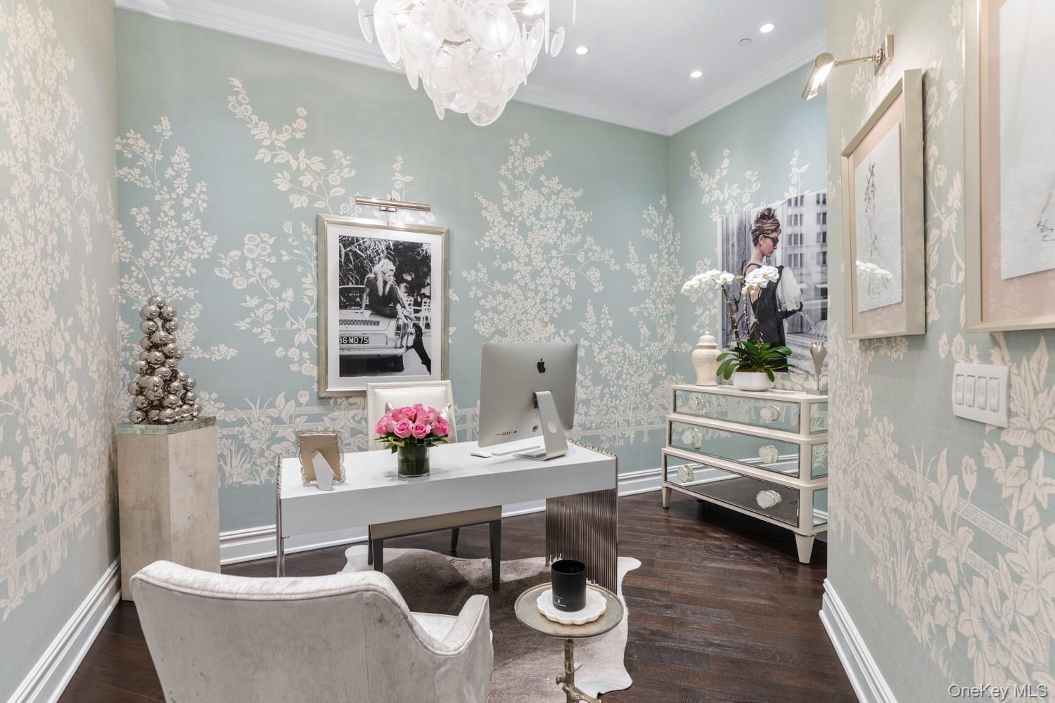 Condo Royal  Nassau County, NY 11040, MLS-969519-12