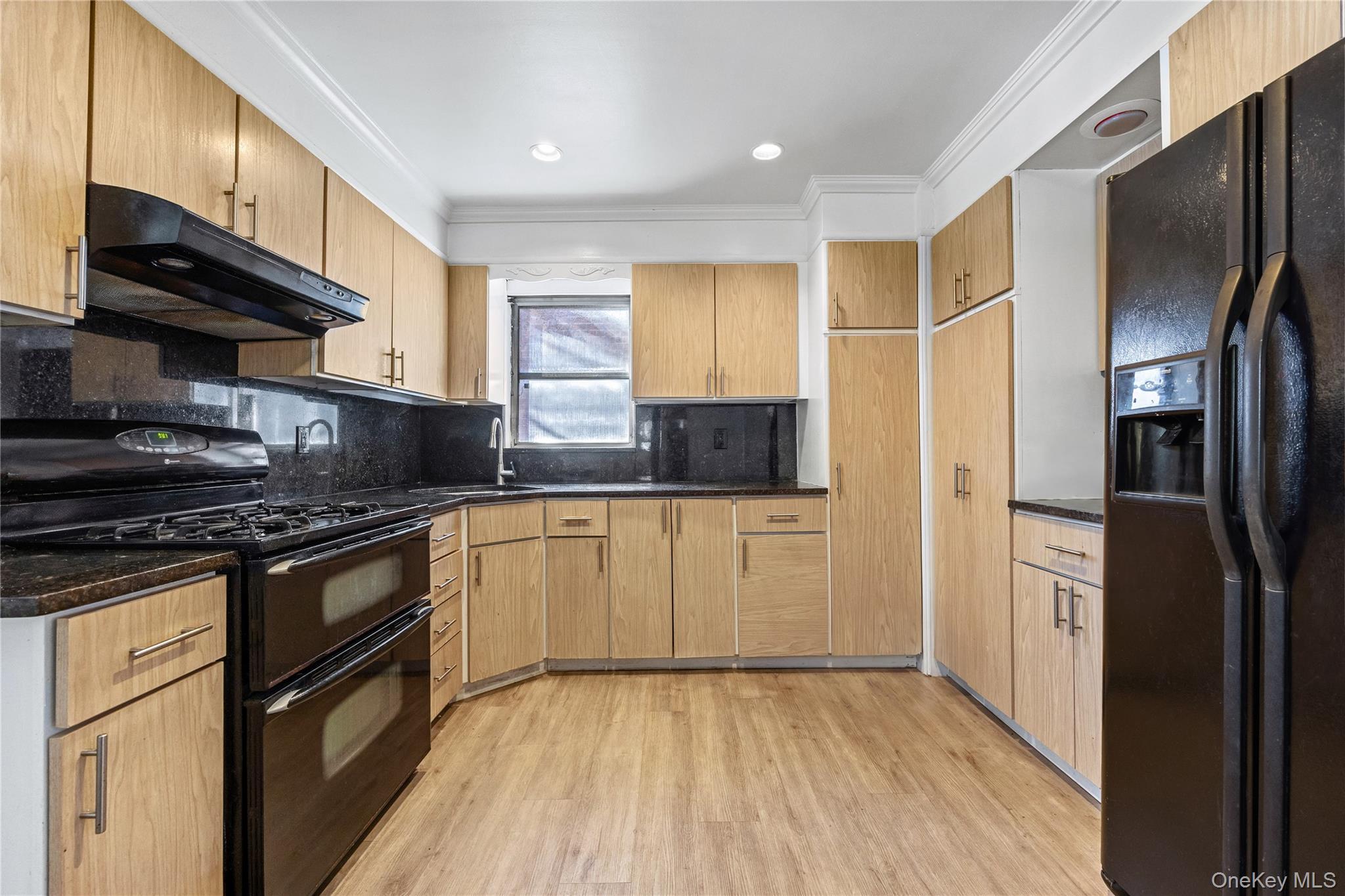 Single Family 156th  Queens, NY 11355, MLS-969553-8