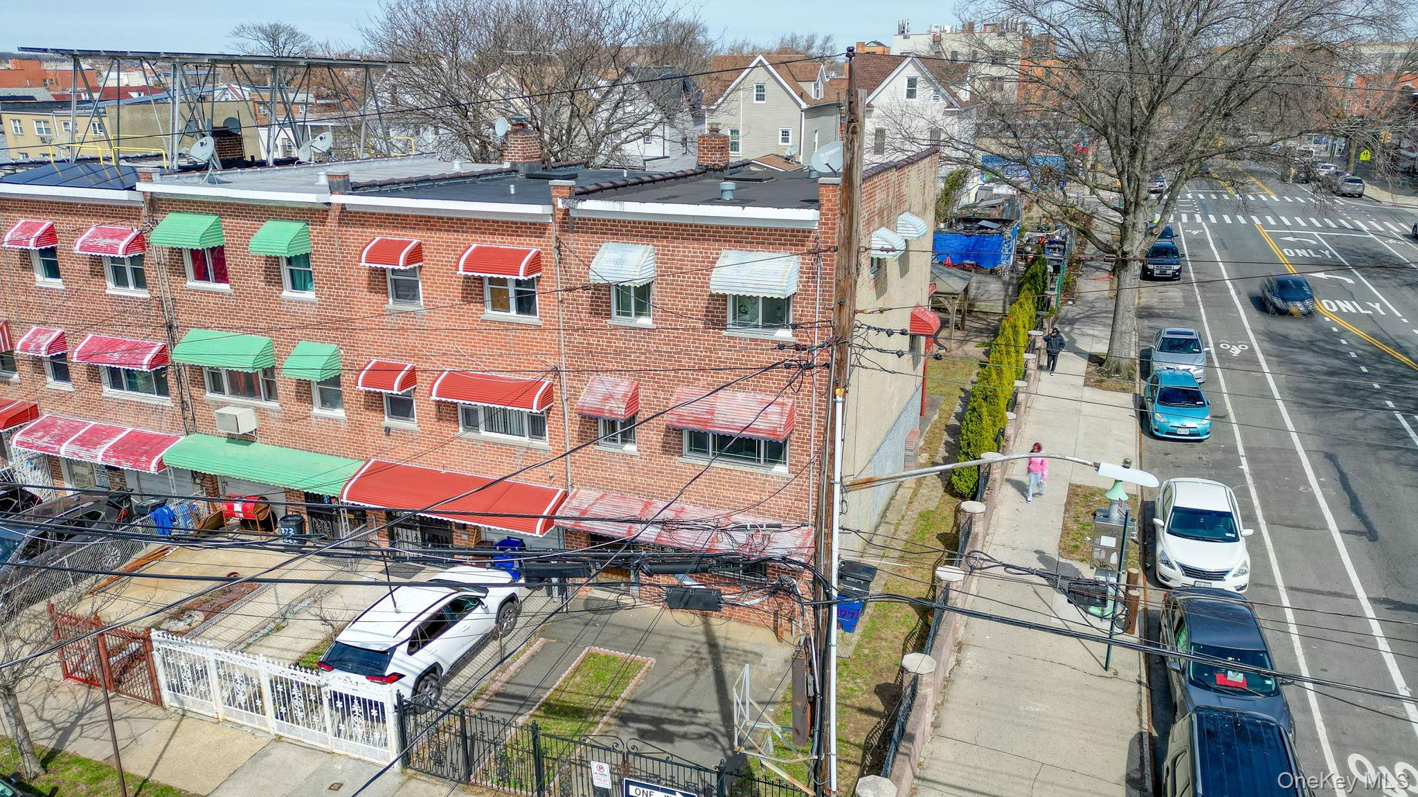 Single Family 223rd Bronx, NY 10466, MLS-969557-36