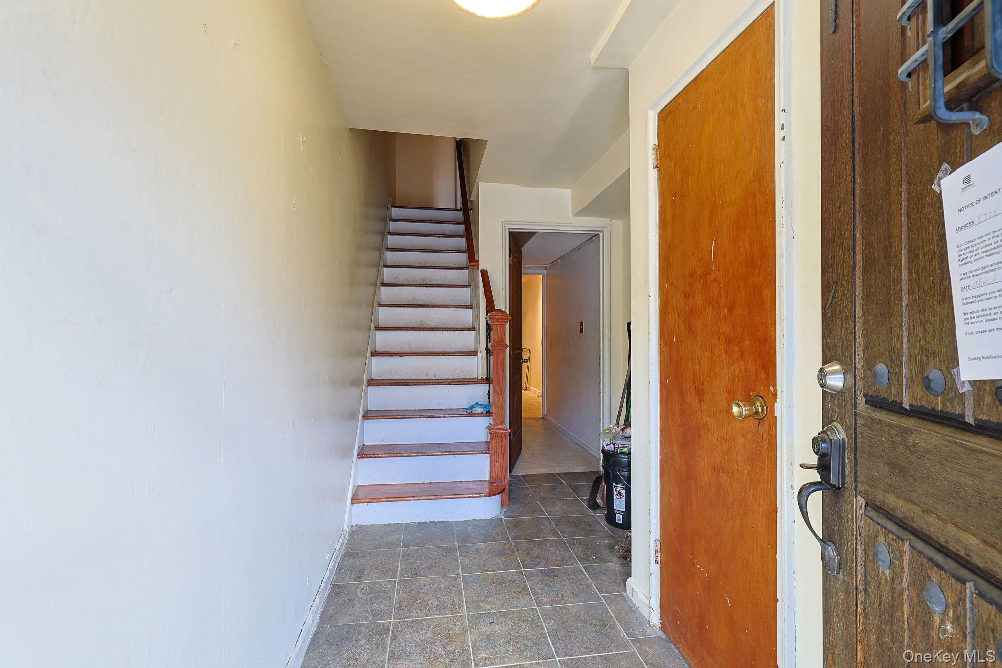 Single Family 223rd Bronx, NY 10466, MLS-969557-46