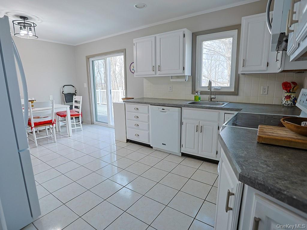 Single Family Sunrise  Orange County, NY 10924, MLS-969565-17