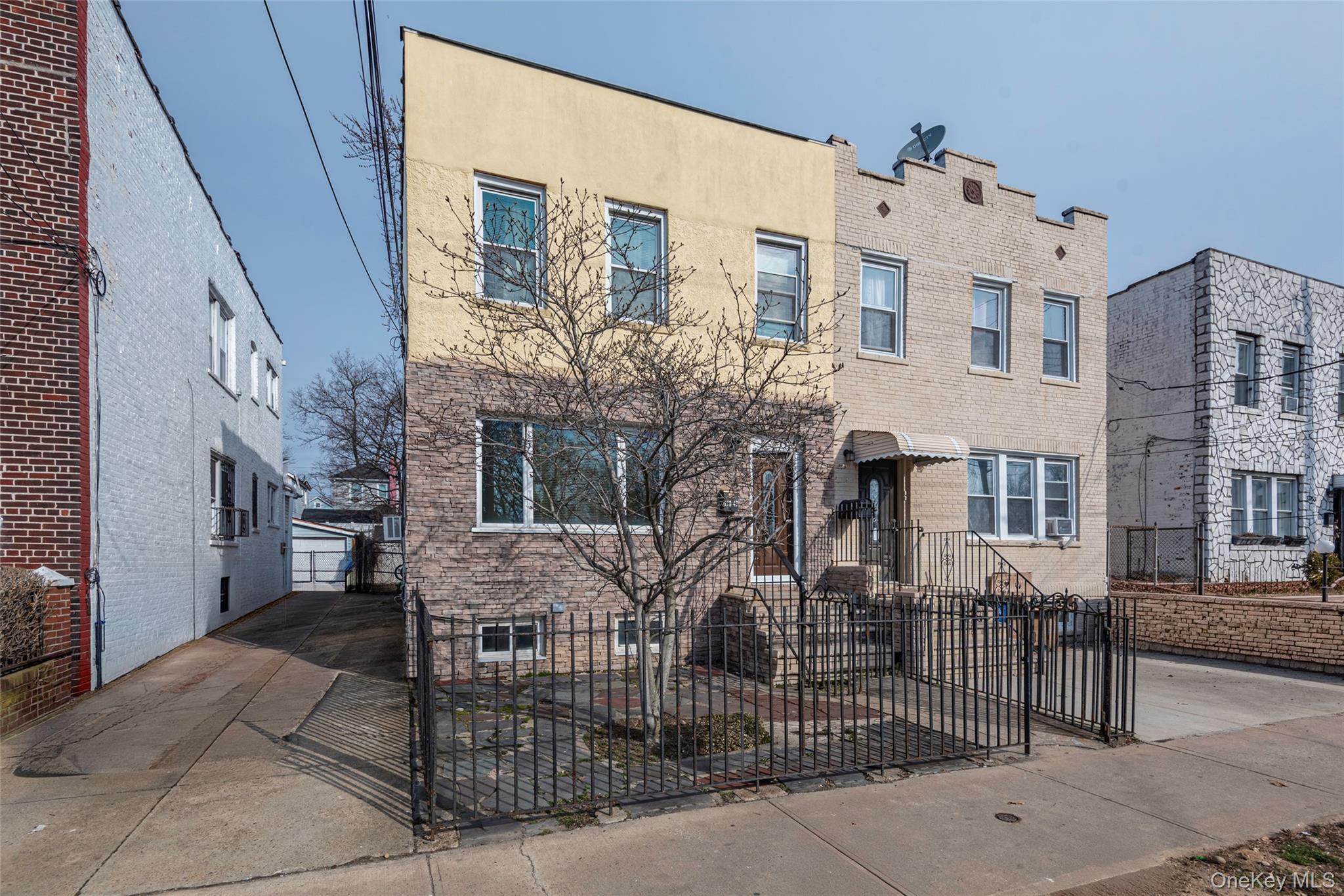 Single Family 106th  Queens, NY 11433, MLS-969570-3