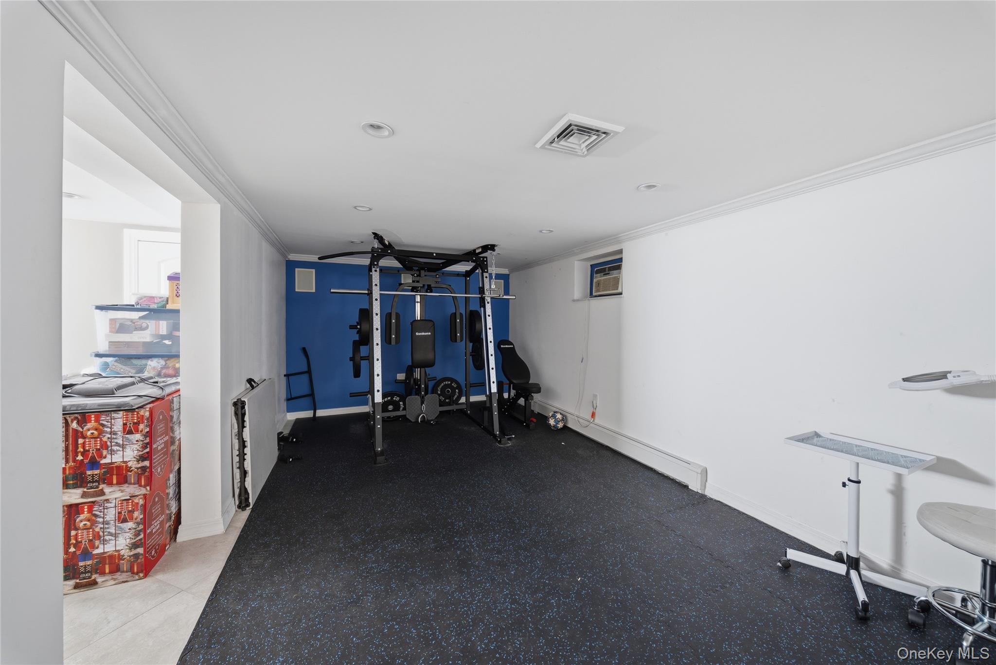 Single Family 11th  Queens, NY 11357, MLS-969574-21