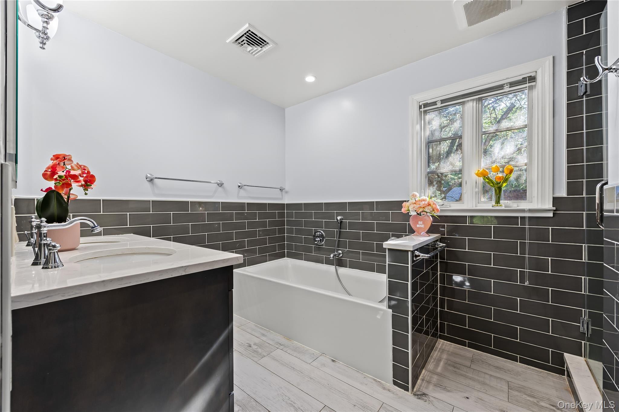 Single Family Beverly  Queens, NY 11363, MLS-969583-30