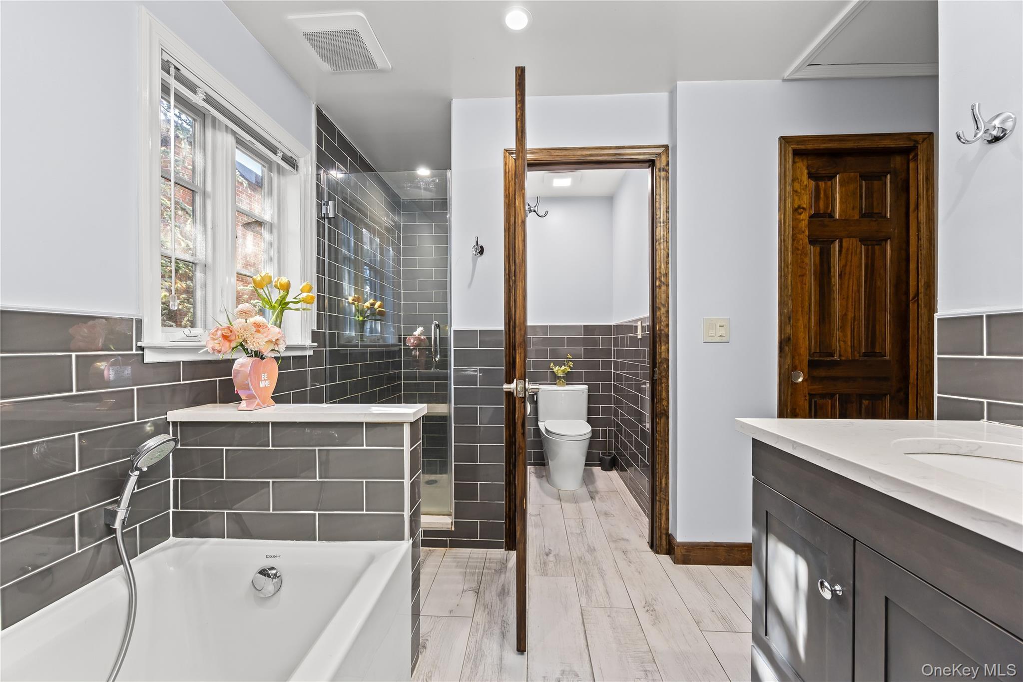 Single Family Beverly  Queens, NY 11363, MLS-969583-31