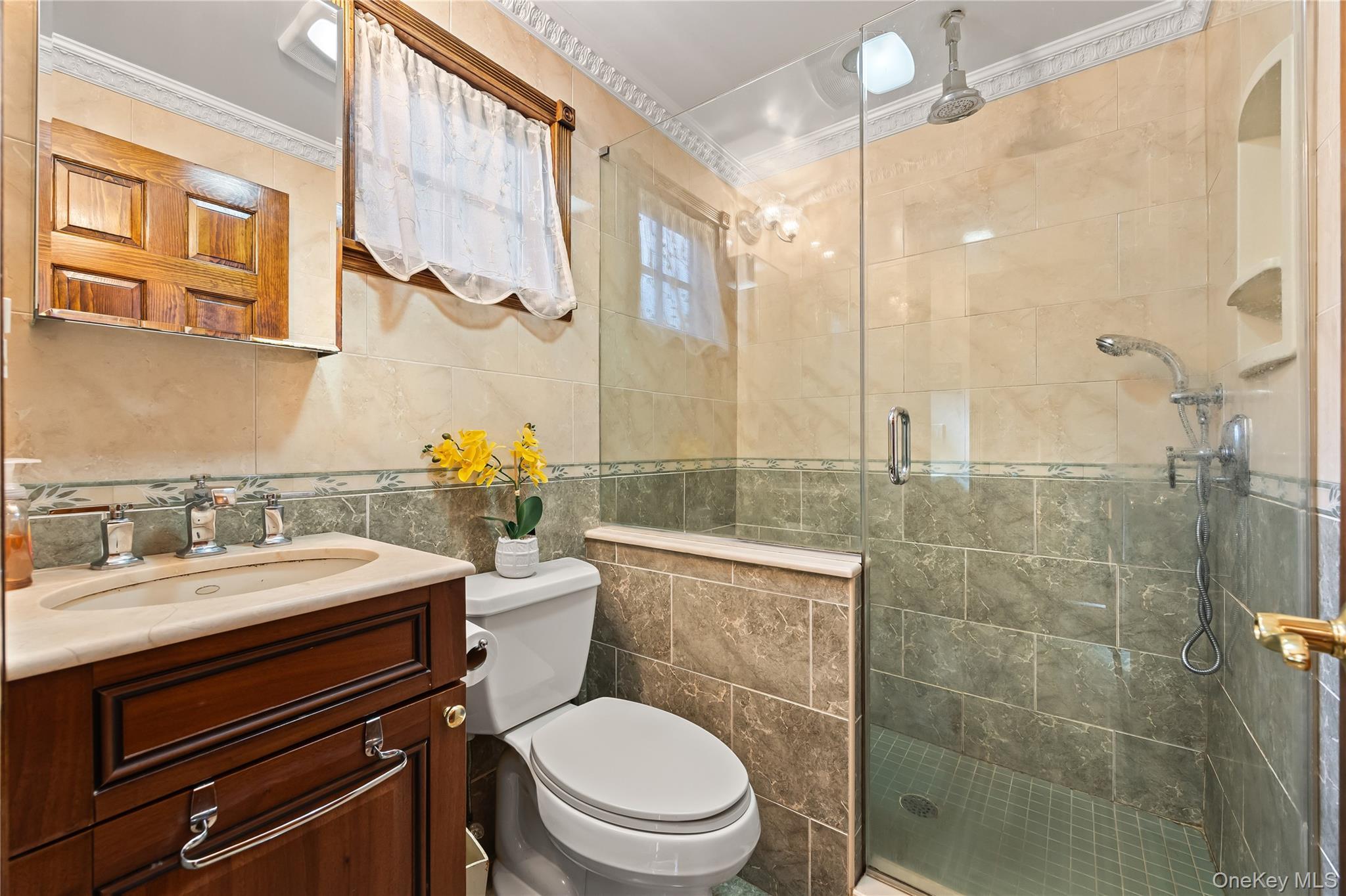 Single Family Beverly  Queens, NY 11363, MLS-969583-34