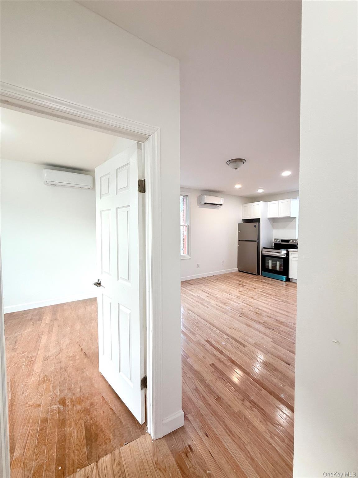 Single Family 89th  Brooklyn, NY 11236, MLS-969584-2