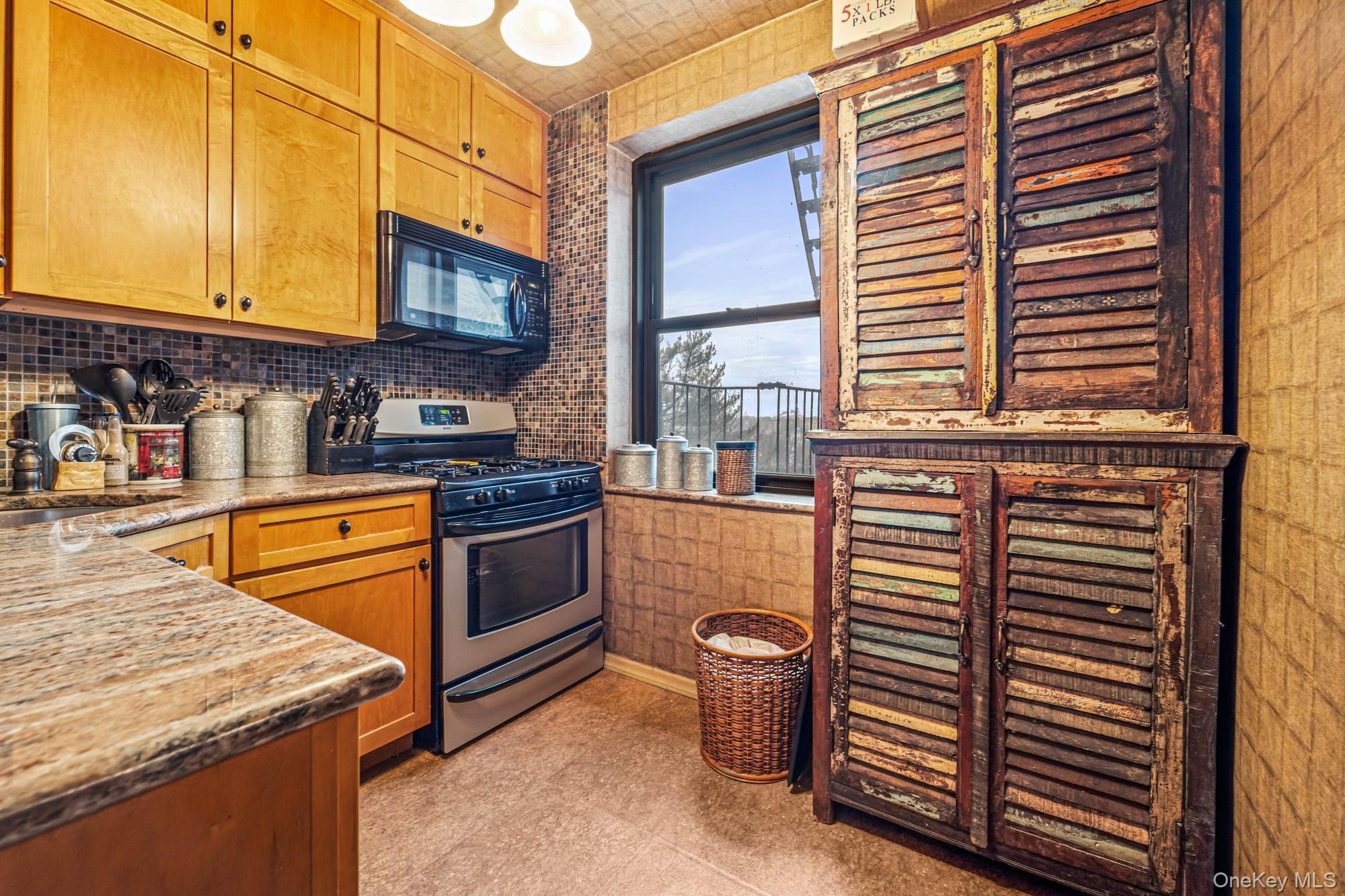 Coop 28 Ave  Queens, NY 11354, MLS-969587-14