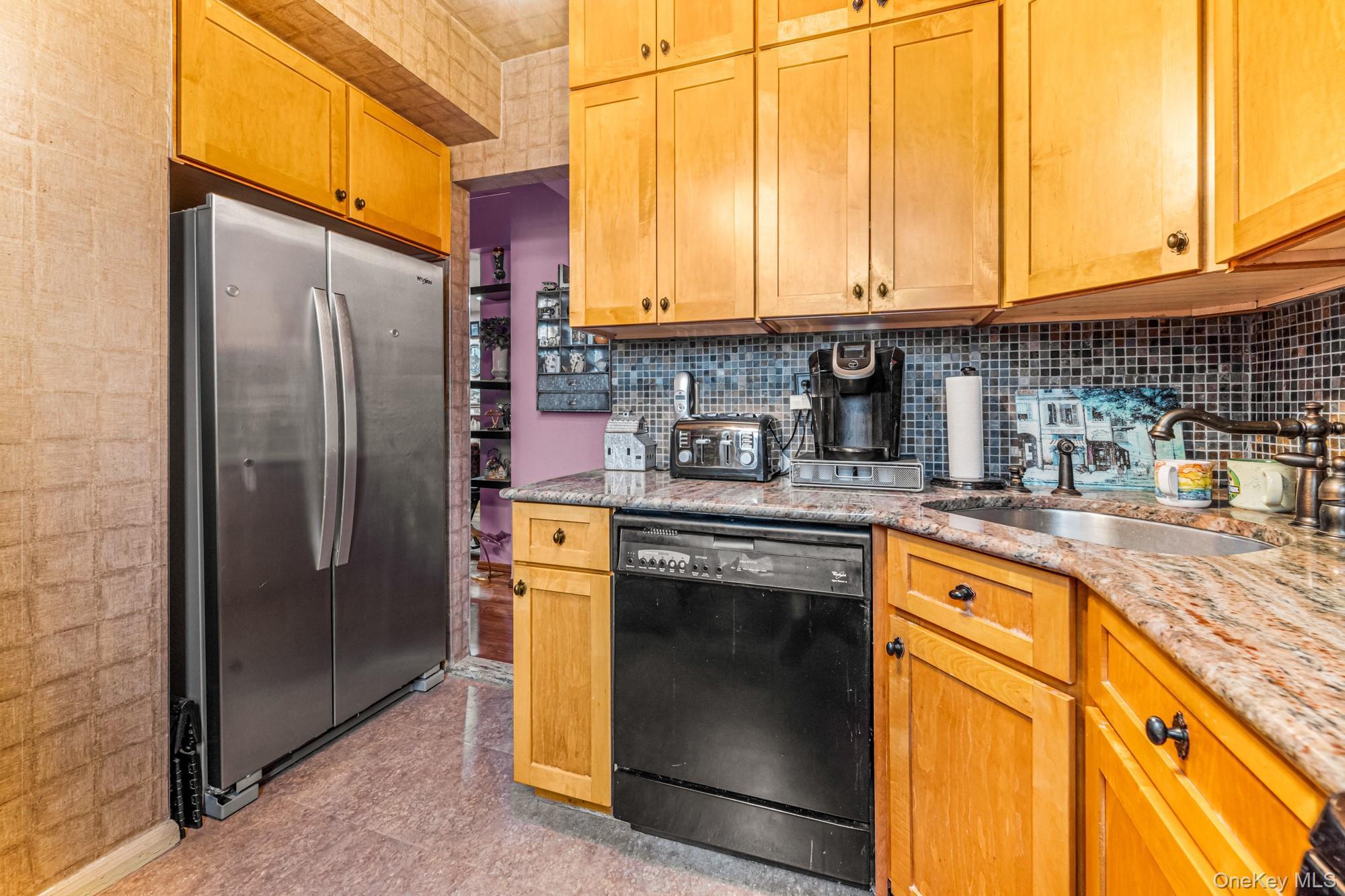 Coop 28 Ave  Queens, NY 11354, MLS-969587-15