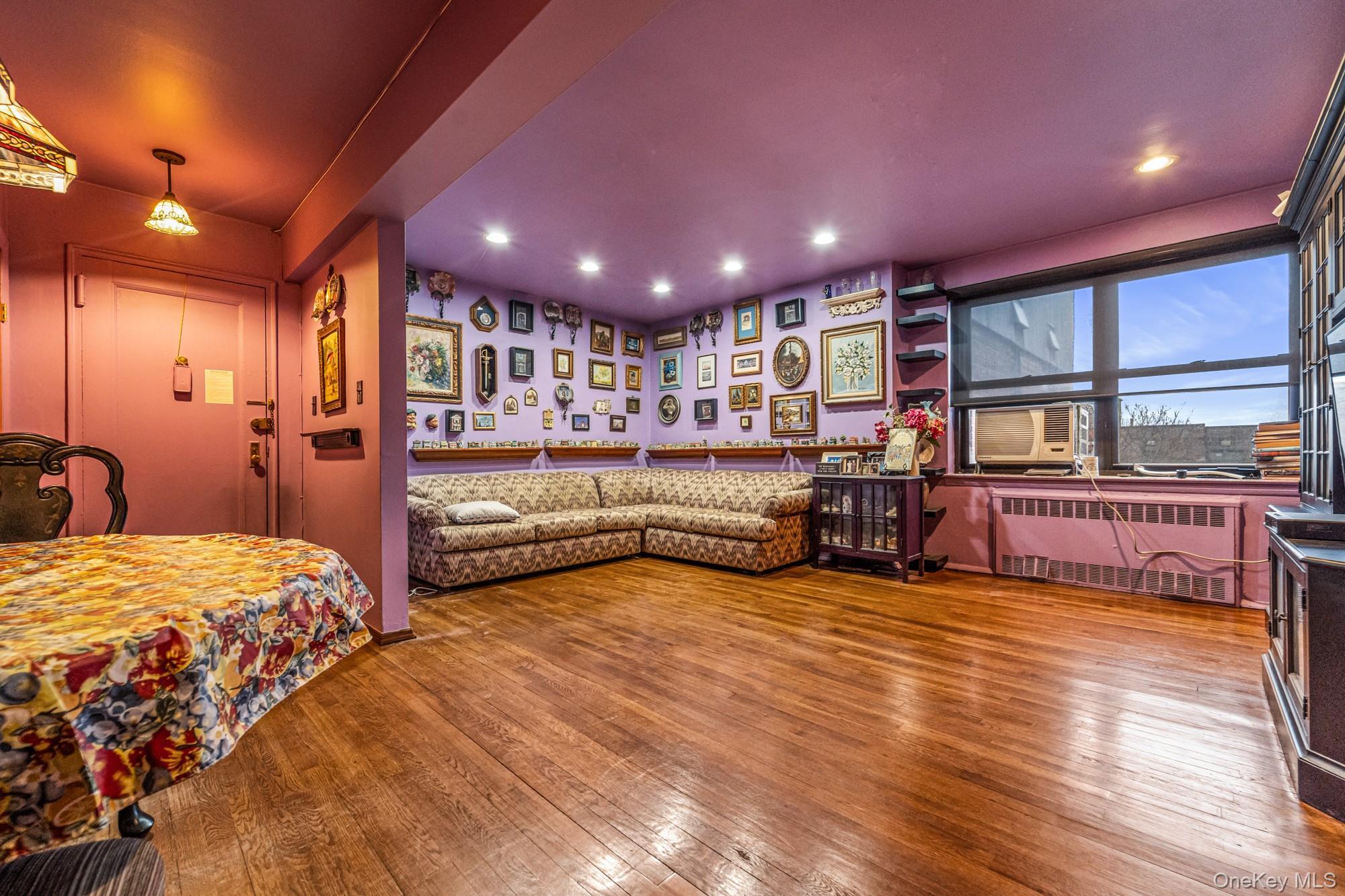 Coop 28 Ave  Queens, NY 11354, MLS-969587-6