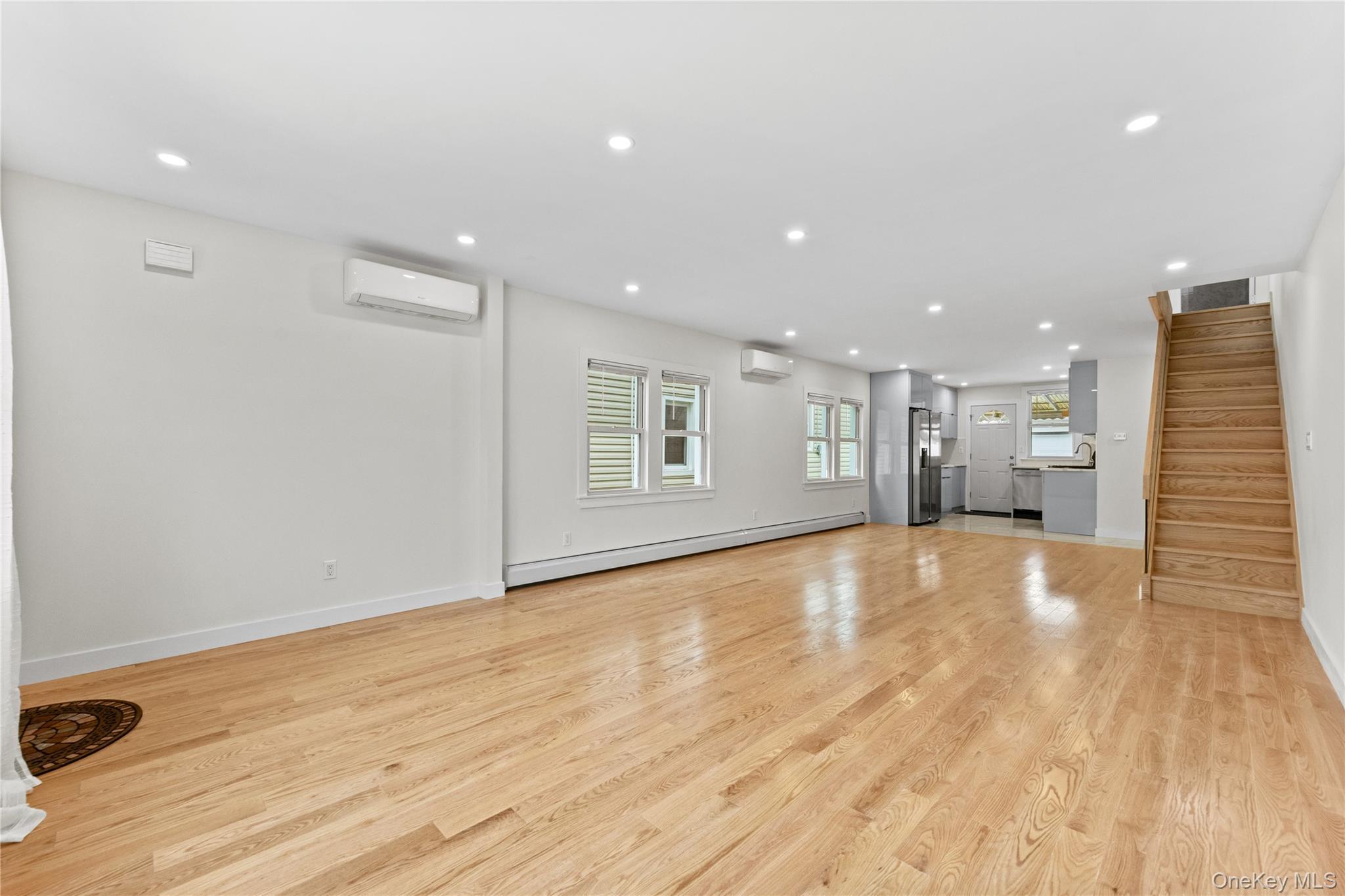 Single Family Jordan  Queens, NY 11358, MLS-969604-3