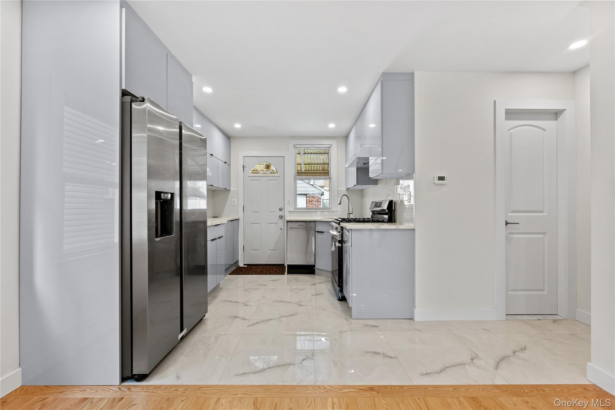 Single Family Jordan  Queens, NY 11358, MLS-969604-4