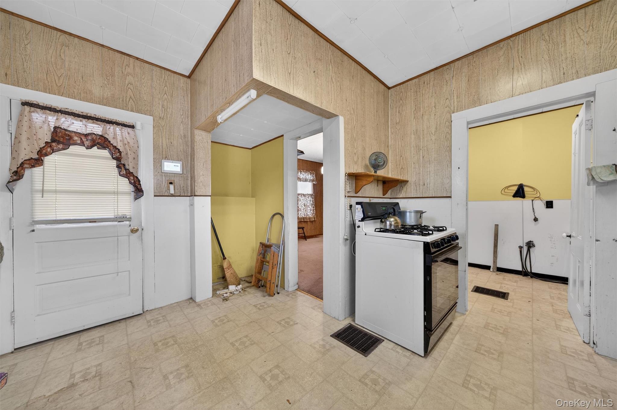 Single Family Main Orange County, NY 12771, MLS-969606-20