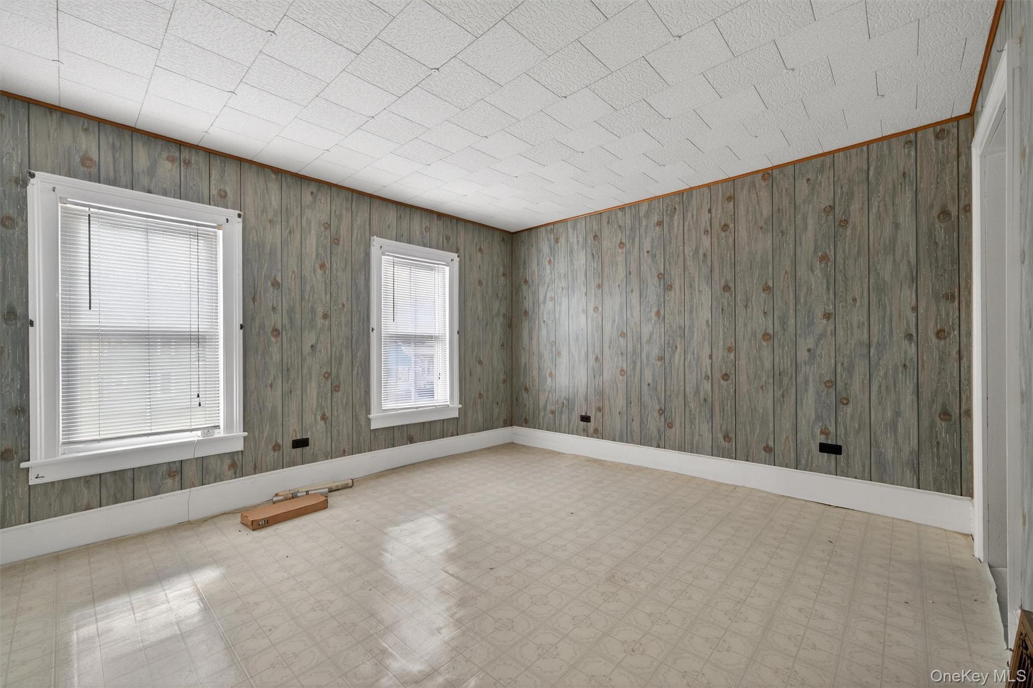 Single Family Main Orange County, NY 12771, MLS-969606-29