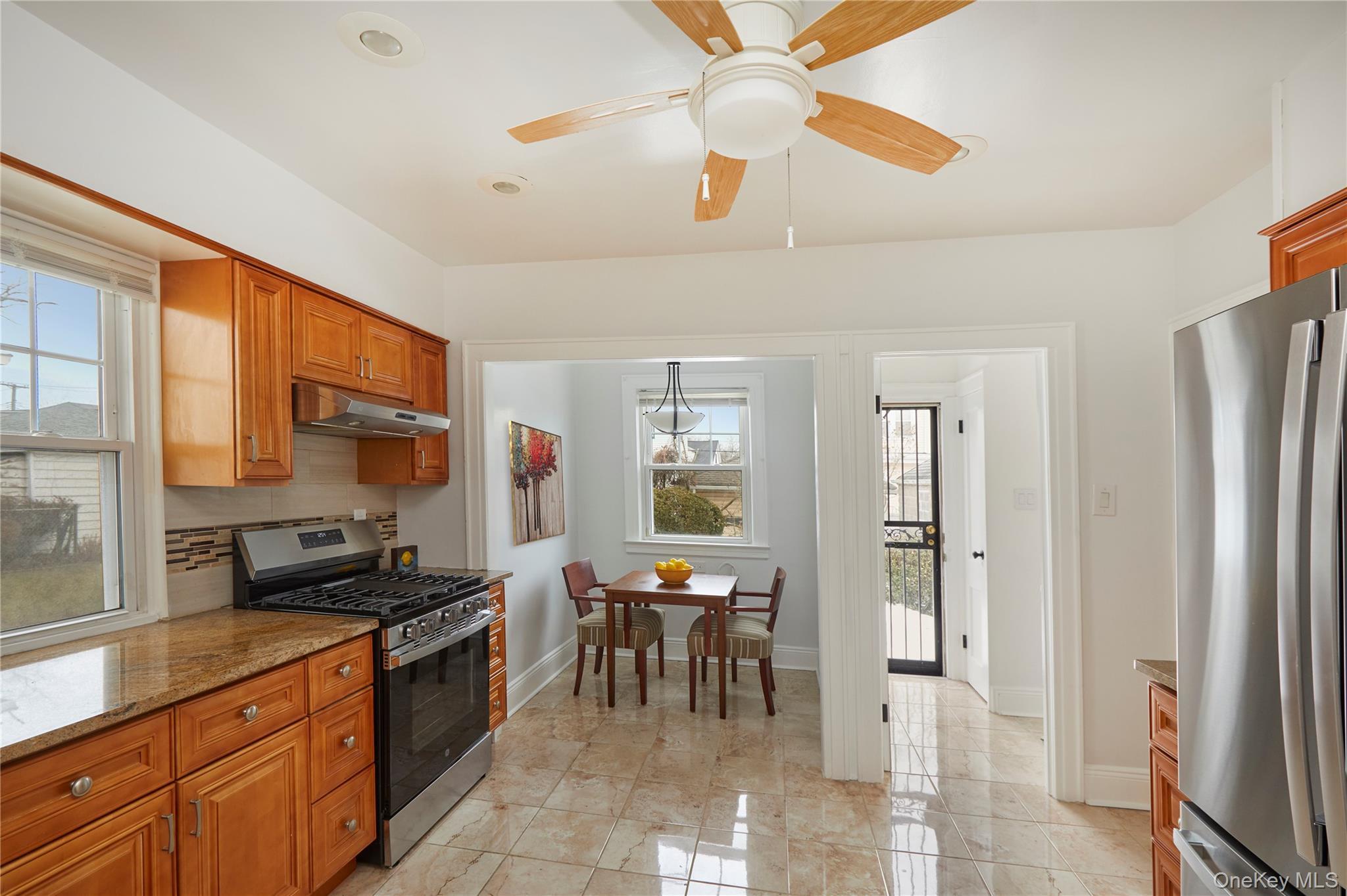 Single Family Galway  Queens, NY 11412, MLS-969621-5