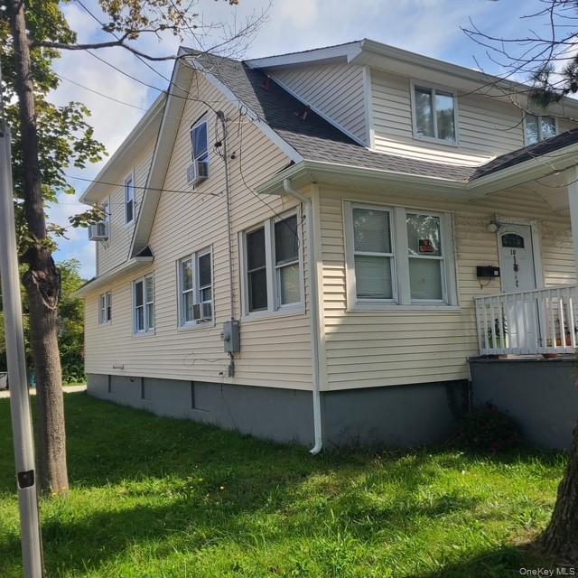 Single Family Ross  Suffolk County, NY 11706, MLS-969639-2
