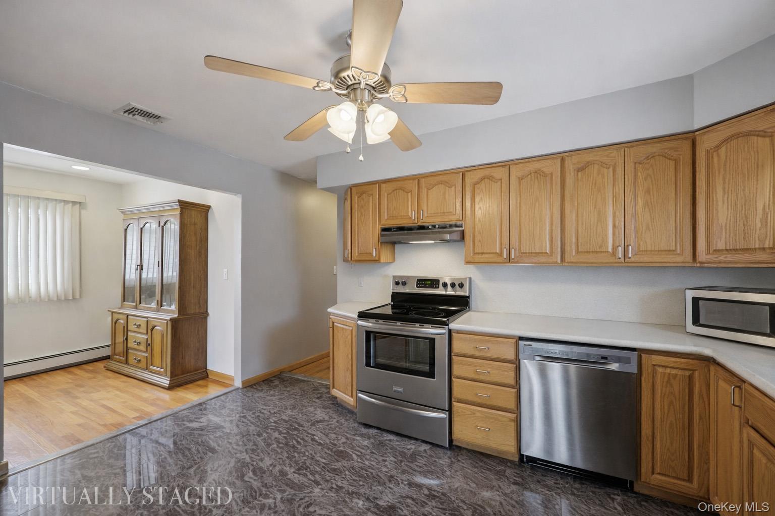 Single Family Lee  Suffolk County, NY 11702, MLS-969643-9